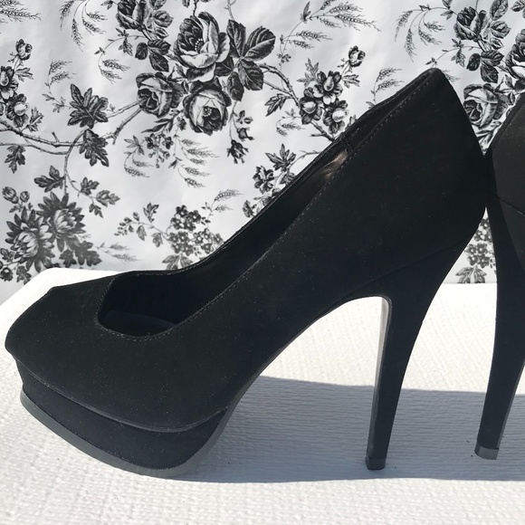 NEW Black Peep Toe Pumps - Picture 8 of 10